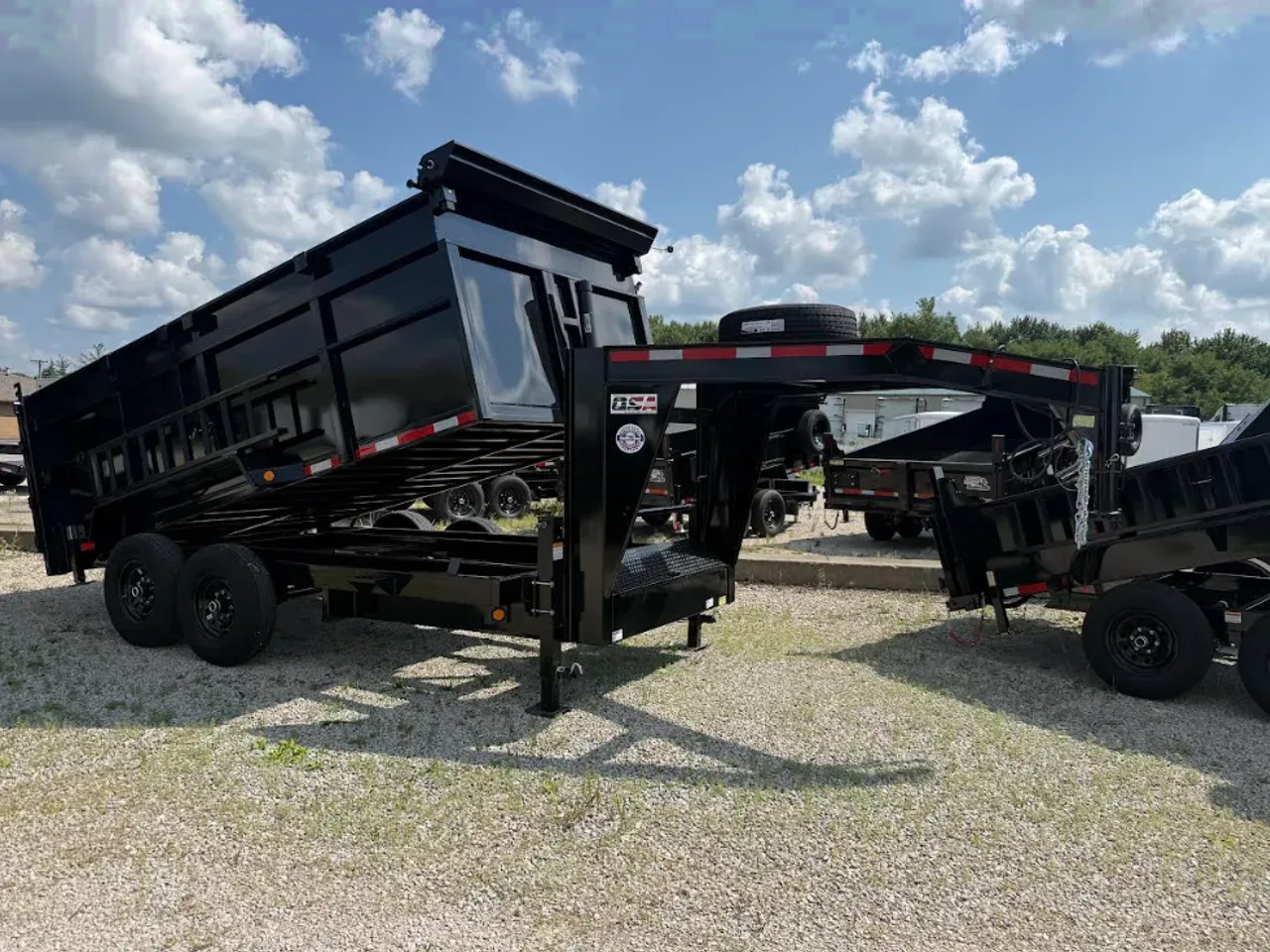 2027 QUALITY STEEL 8314 4'HIGH SIDE GOOSENECK DUMP TRAILER