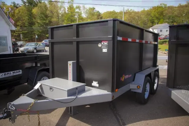 Black 10ft Bumper Pull Dump Trailer