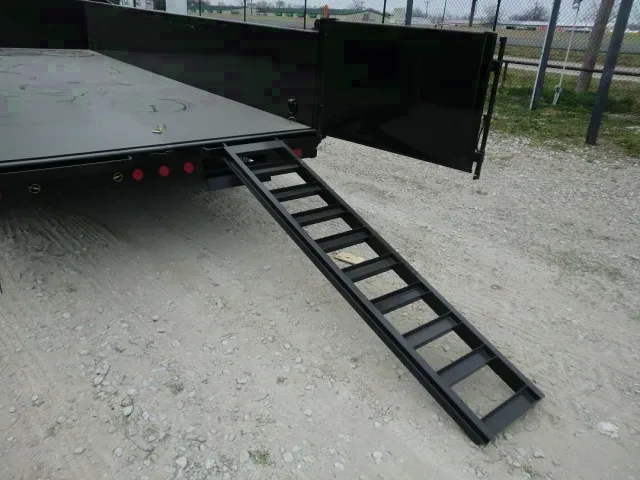 Gooseneck Dump Trailer 16 ft w/Ramps