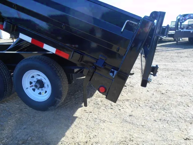 14 ft Deckover Dump Trailer w/Ramps