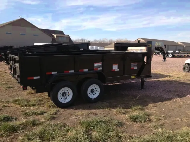 14ft Gooseneck Dump Trailer w/Slide In Ramps