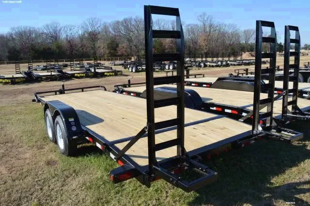 16ft Tandem Axle Equipment w/Stand Up Ramps