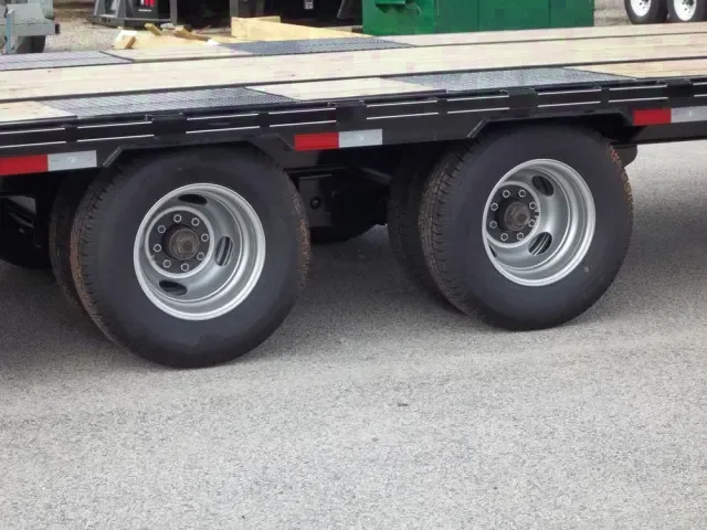40ft Gooseneck Low Profile Flat Deck