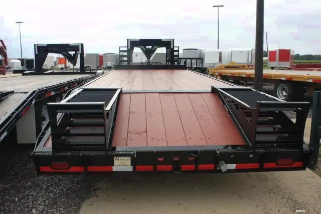 20+5ft 7K Black with Wood Deck