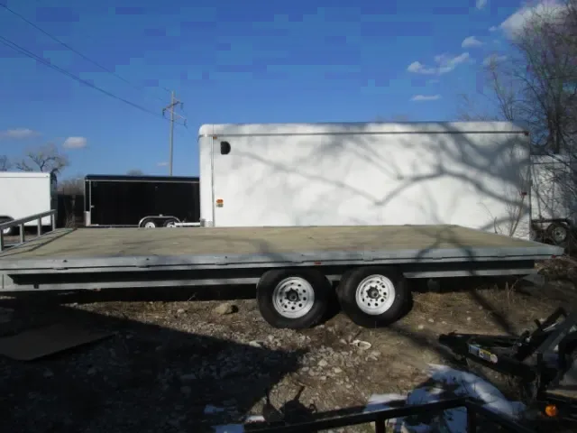 20ft Deckover Flatbed Trailer