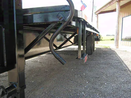 25ft Flatbed Gooseneck with Triple 7,000lb