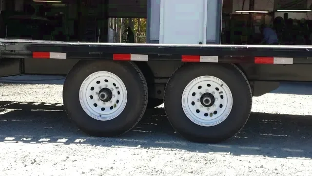 30ft EQUIPMENT 21K GVWR