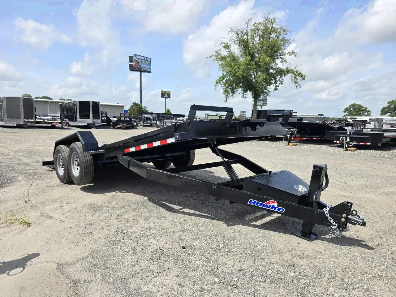 Equipment Trailer 2027 7X20 Hawke Trailers 82×20 Tandem Axle 15k Hydraulic Tilt Steel Deck Trailer