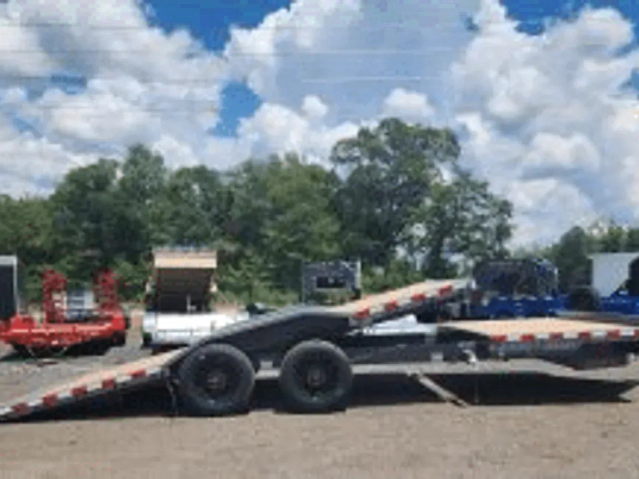 Equipment Trailer 2025 8.5X24 Midsota 102X24 22K Midsota Gravity Tilt wide body equipment trailer -dte10224-TBWB24-122431 8.5 ft. x24 ft.