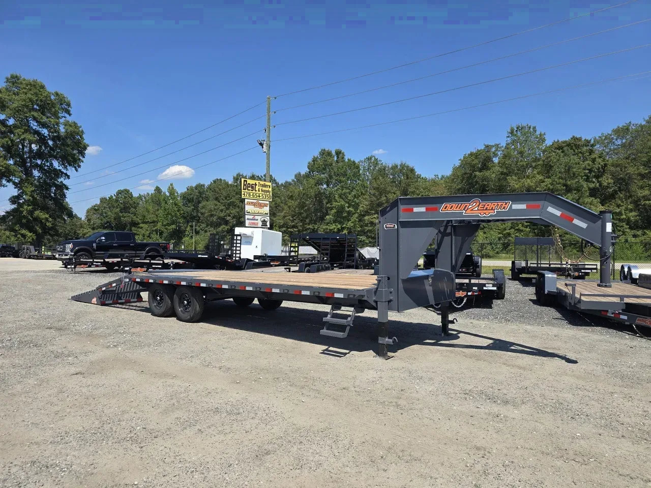 Equipment Trailer 2027 8.5X25 Down 2 Earth Trailers 8.5X25 15.5K Gooseneck Equipment Trailer With Super Ramps