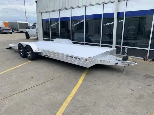 2013 Featherlite 6.5 x 20 Aluminum Flatbed Trailer