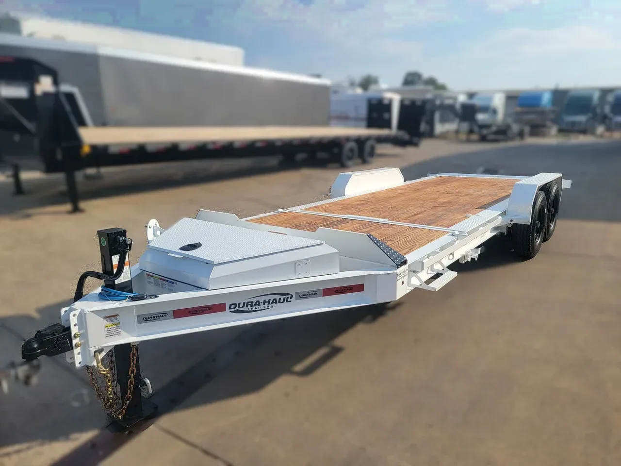 012138 - 2027 Dura-Haul Split Deck Tilt Equipment Trailer 7' x 20' Equipment Trailer