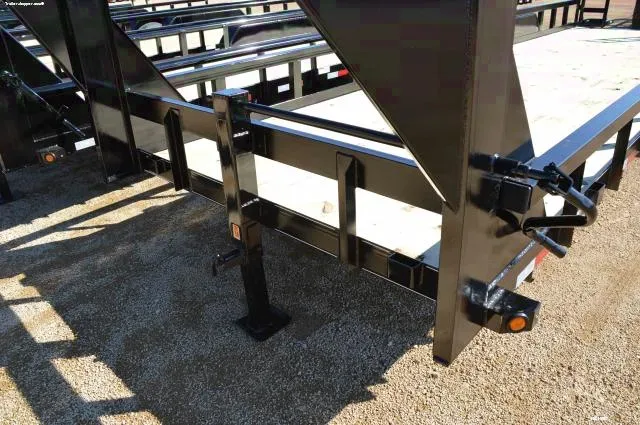 Wood Deck 24ft Pipe Equipment Trailer