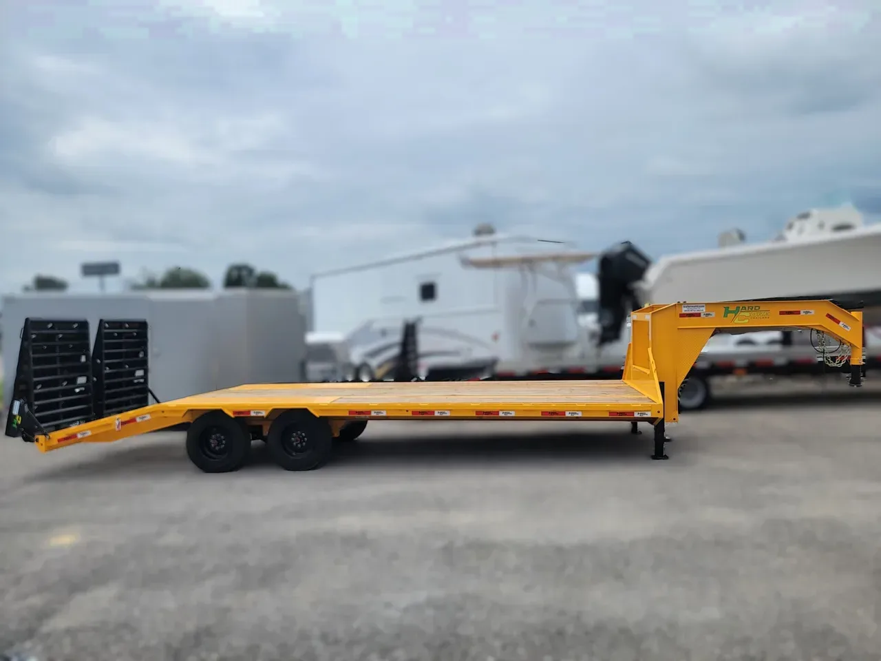 028921 - 2026 Hardcore 20'+5' Deckover Gooseneck with 2X10k Axles Equipment Trailer