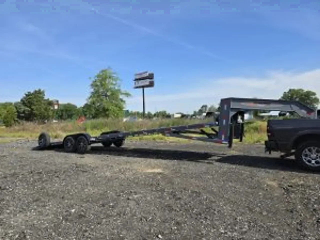 Equipment Trailer 2025 7X34 StingRay Trailers 7×34′ Goosneck Tilt Deck Trailer -dtegn8234-728243 7 ft. x34 ft.
