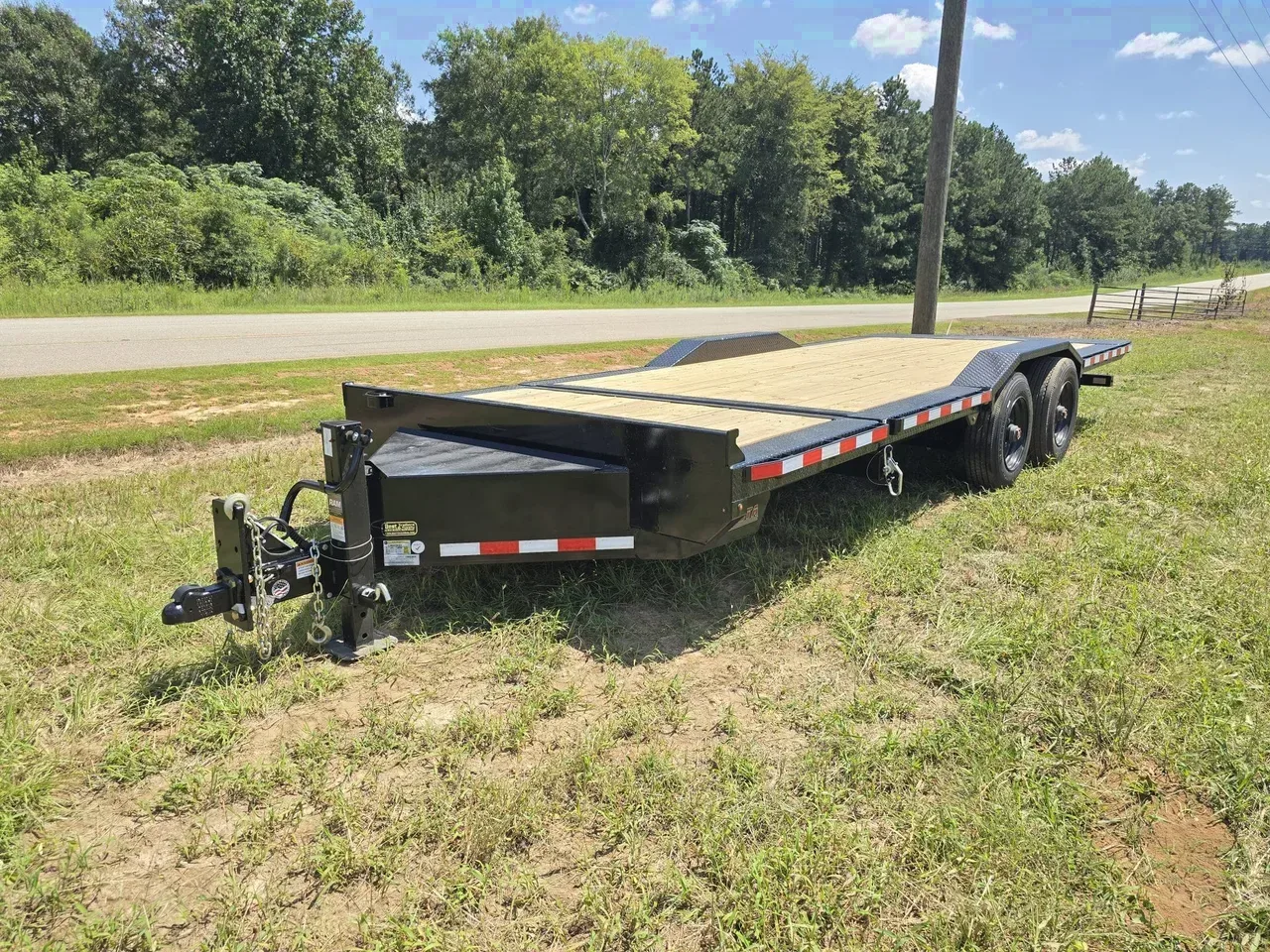 Equipment Trailer 2025 8.5X22 Midsota 102X22 22K Midsota Gravity Tilt drive over fender trailer -DTE10222-TBWB22-122918 8.5 ft. x22 ft.