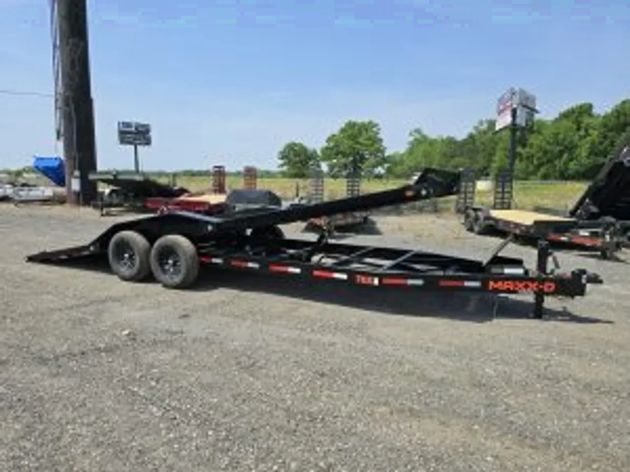 Equipment Trailer 2026 8.50X24 MAXXD Trailers T6X 8.5×24′ 14K power tilt drive over trailer -dte10224-T6X-141195 8.50 ft. x24 ft.