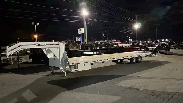 2025 Delco 35' Gooseneck Hotshotter Flatbed Trailer Non-CDL