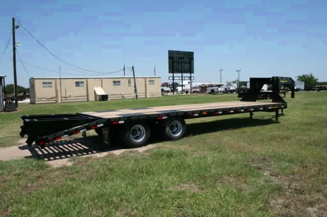 25+5ft  Dual 22,500# Gooseneck