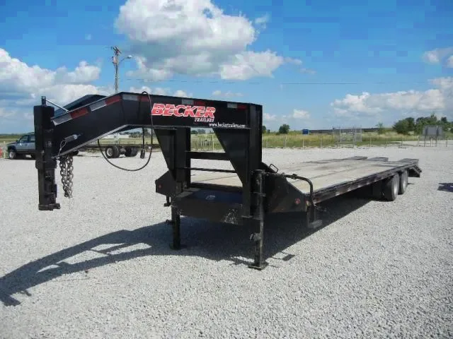32FT Gooseneck Trailer 22,000# GVW