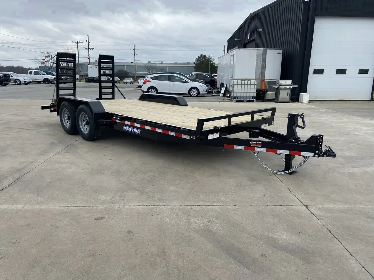 Sure-Trac 7x18 (16+2) Equipment Trailer