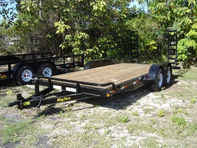 18FT Equipment Trailer - Wood Deck - 2-5200LB Axles