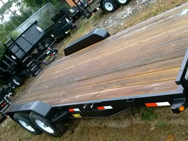 20FT FLATBED TRAILER WITH WOOD DECKING