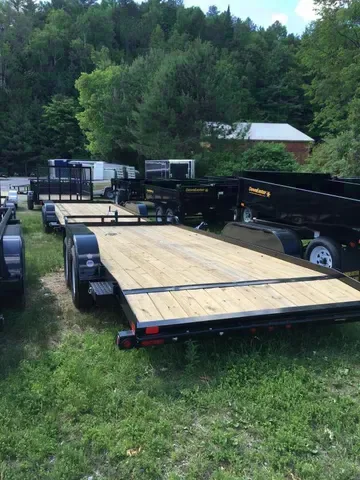 Flatbed Trailer 18ft Spare Tire and Mount
