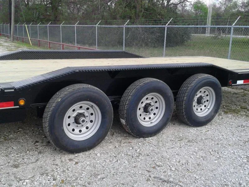 40ft EQUIPMENT GOOSENECK FLATBED-7,000# AXLES TRIPLE AXLE
