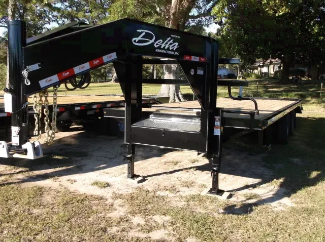 Delta 102 x 20 + 5  Gooseneck Flatbed 10K
