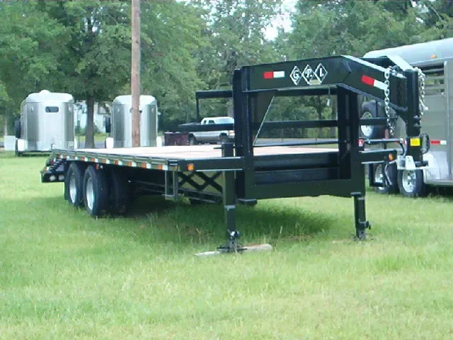 GPI  Dual Tandem  Flatbed 20'+5' Dove
