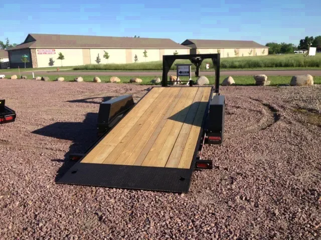 22ft TA Gooseneck Flatbed Trailer