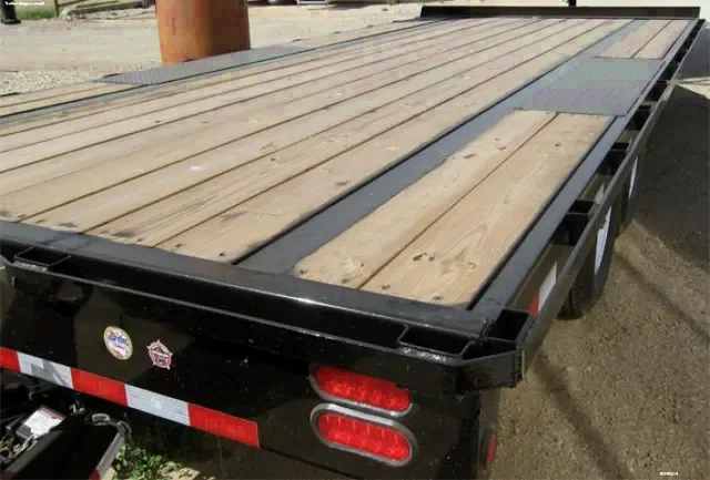 20ft   Tandem Over the Axle Straight Deck Flatbed Trailer