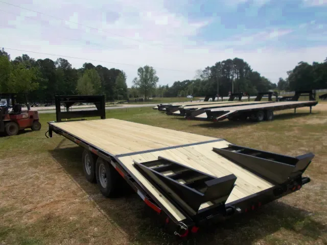 Deckover 20+5ft Gooseneck Flatbed Trailer