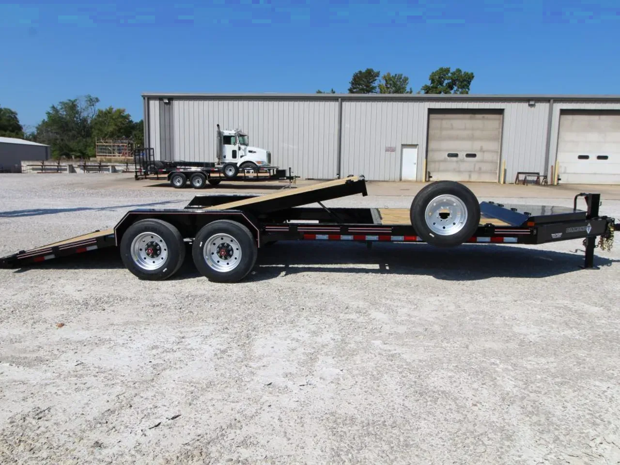 2027 Diamond T 8322HDSKP1608TD Equipment Trailer