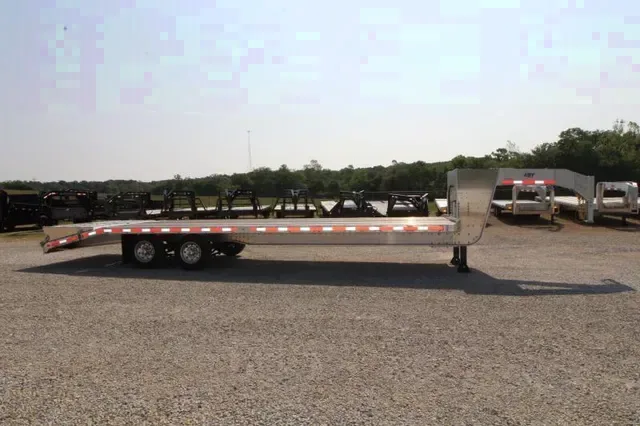 2023 EBY GN25K30 Flatbed Trailer