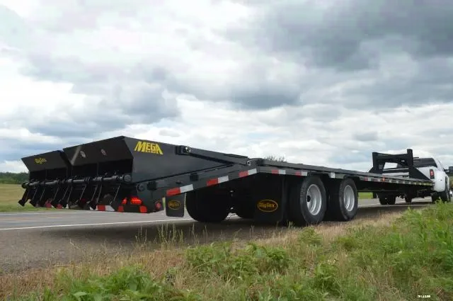 20+5ft Low Profile Gooseneck Flatbed Trailer - Deckover