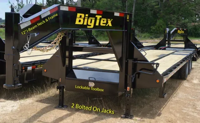 25+5ft Dovetail Gooseneck Flatbed Trailer