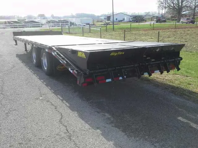 25ft Pintle Equipment Trailer