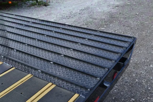 40ft Jobsite Gooseneck Hydraulic Dovetail