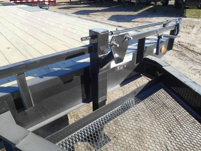 25FT  Deckover Equipment Dovetail