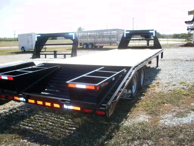 25ft Gooseneck Flatbed Trailer w/14-K Axles