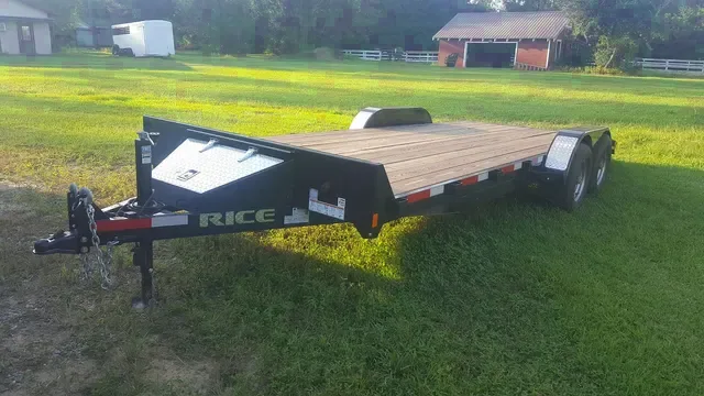 20FT EQUIPMENT TRAILER W/TOOLBOX