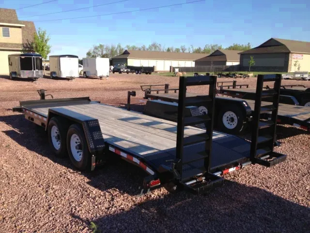 20ft flatbed with 2-7000lb axles W/Pallet Fork Holders