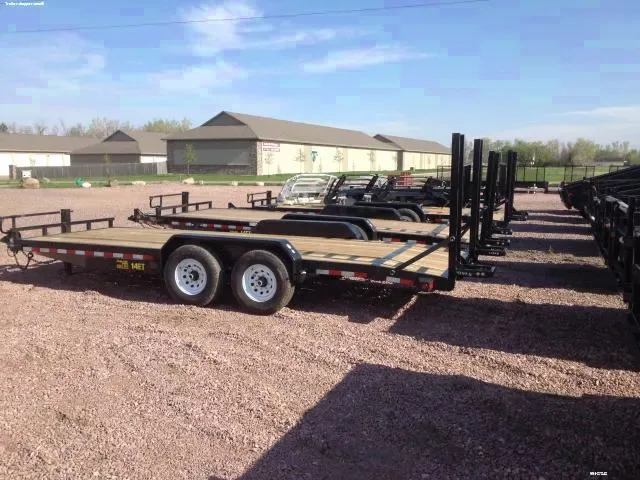20FT DOVETAIL FLATBED TRAILER WITH STAND UP RAMPS