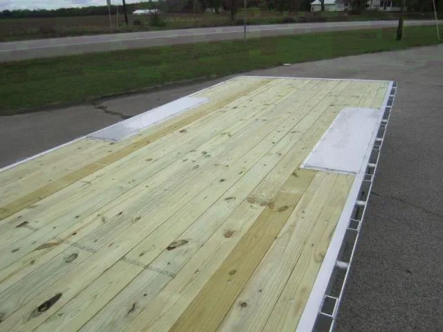 20FT Aluminum with Wood Floor Deck Over