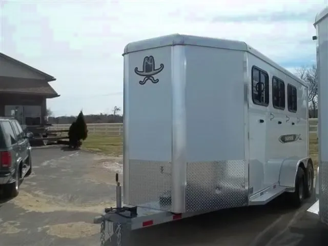 3H White Steel BP with Rounded Front