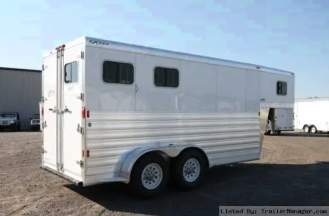 2 Horse Gooseneck Slant Load Trailer