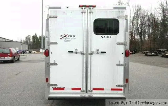 WHITE 3H LIVING QUARTER TRAILER