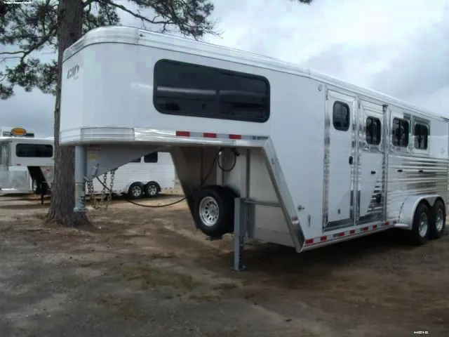 3 - HORSE TRAILER W/EXTRA LARGE DRESSING ROOM